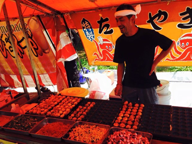 Takoyaki Guy at Osaka Castle grounds.